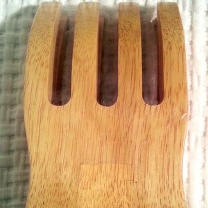 Set of 2 Wooden Bear Claws/Salad Fingers